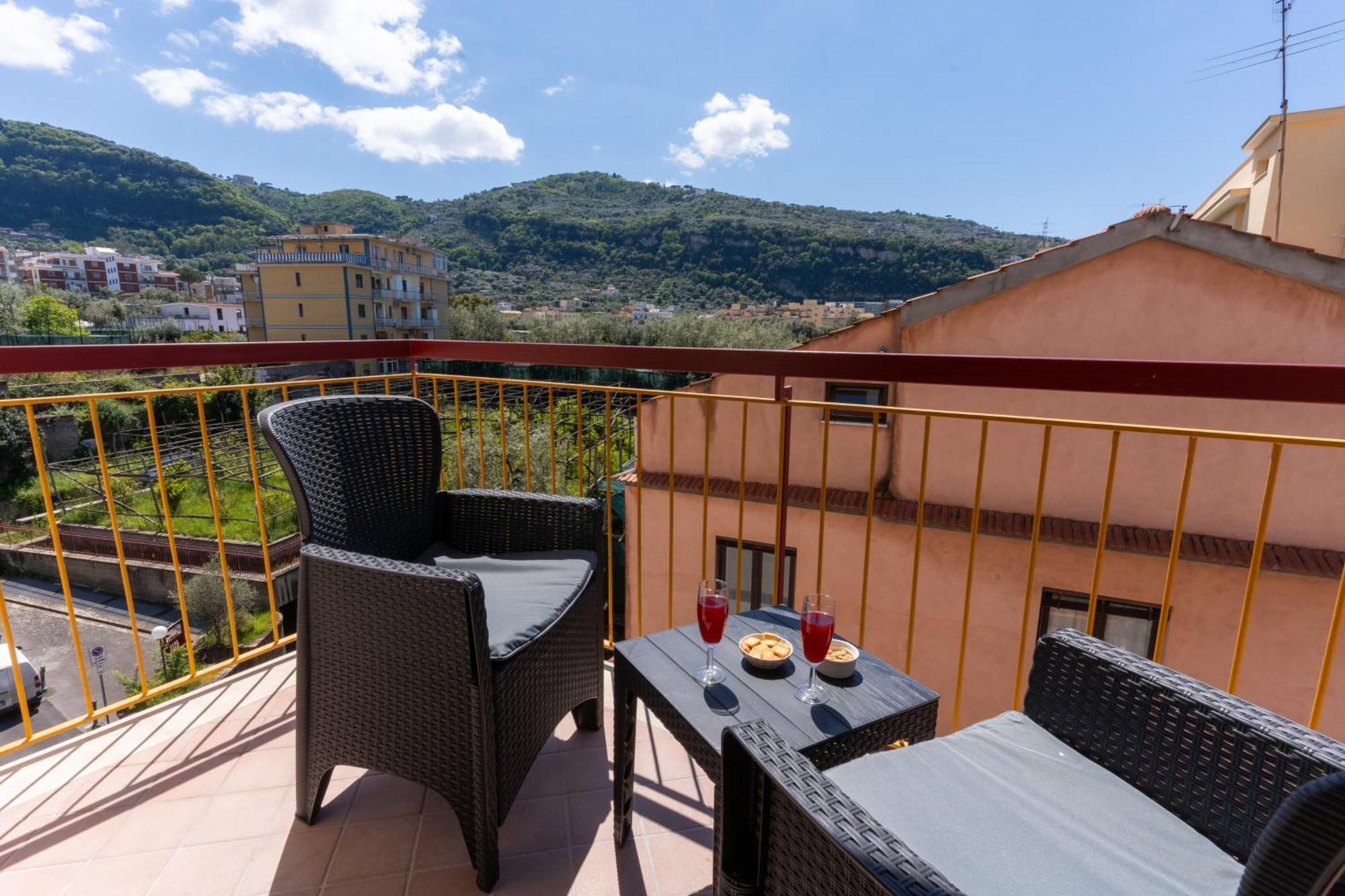 סורנטו Mifra Suites מראה חיצוני תמונה