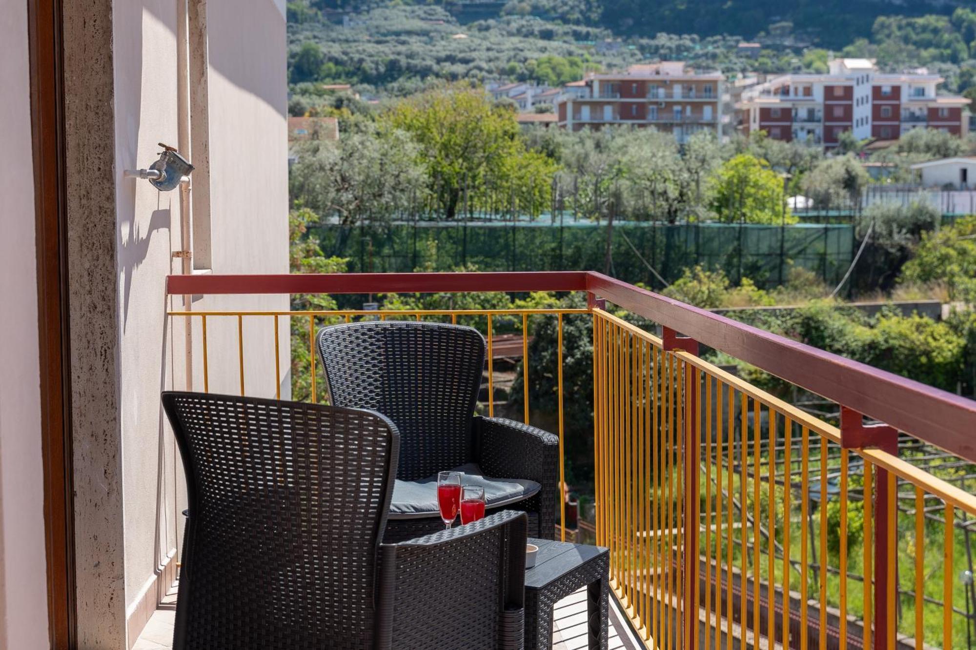 סורנטו Mifra Suites מראה חיצוני תמונה